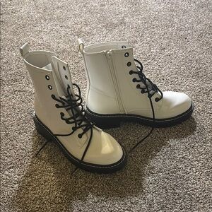 Stylish White Lace-Up Boots
